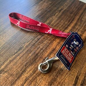 Alabama Crimson Tide Seat Belt Restraint - Small, Adjustable, Collegiate